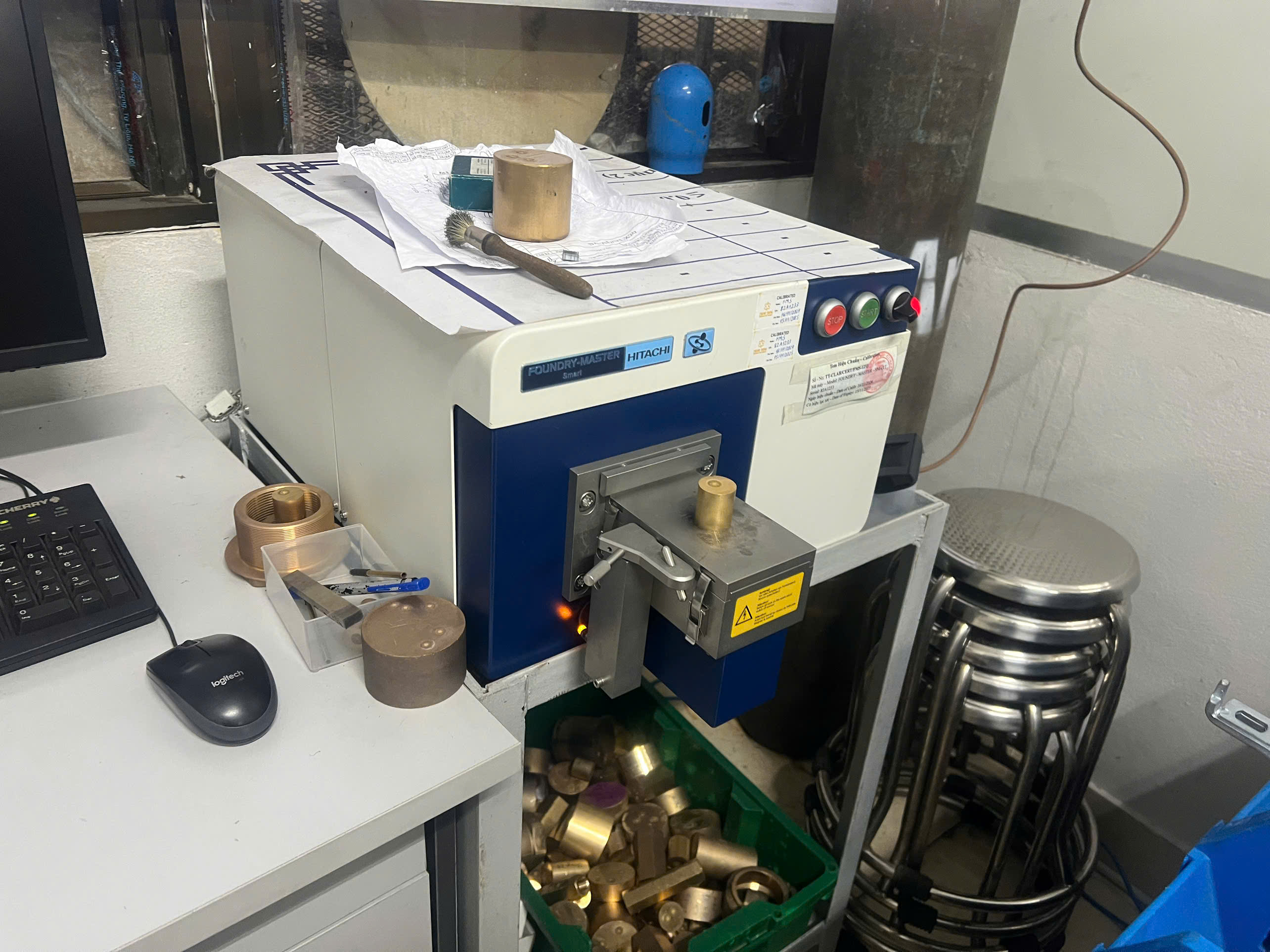 Optical Emission Spectrometer.jpg